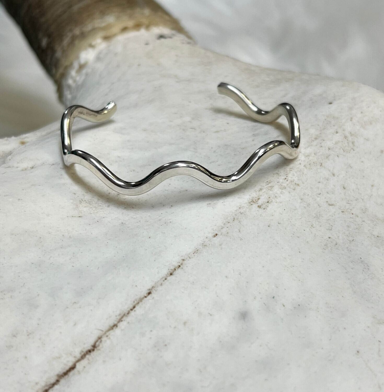 Navajo Sterling Silver Cuff by Elaine Tahe 