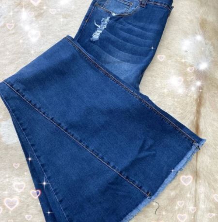 Mid Wash Bell Bottom Jeans Reg & Plus - 22