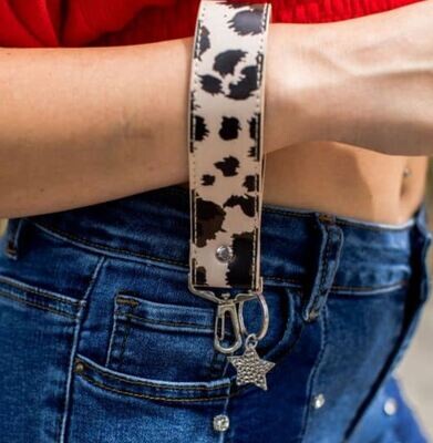 Leopard Pattern Key Chain Wristlet with Star Charm