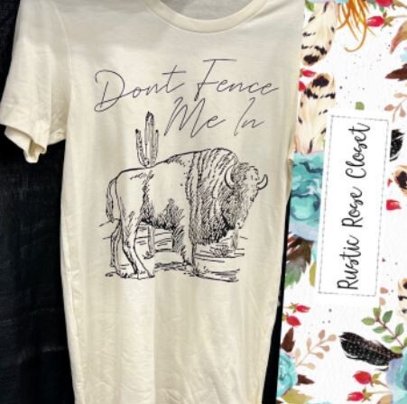Don’t Fence Me In Tee - L