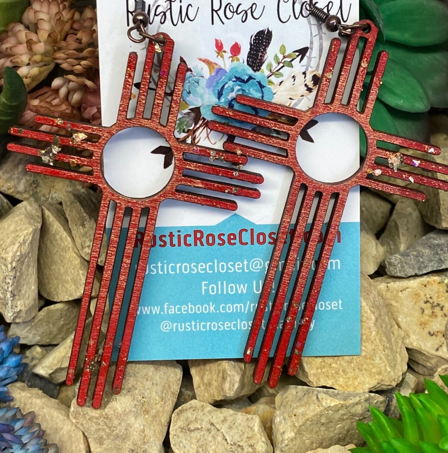 Wood Red 3” Earrings with Glitter Chunk - Regular