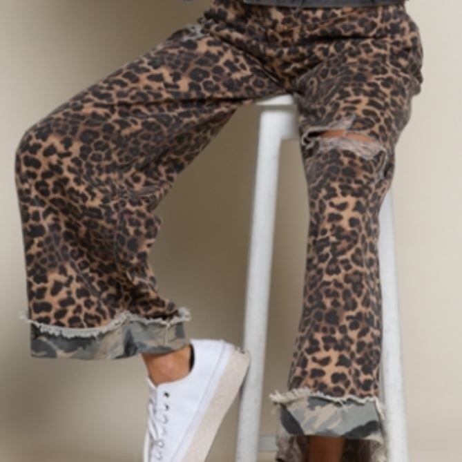 Vintage Wide Leg Leopard Pants - M
