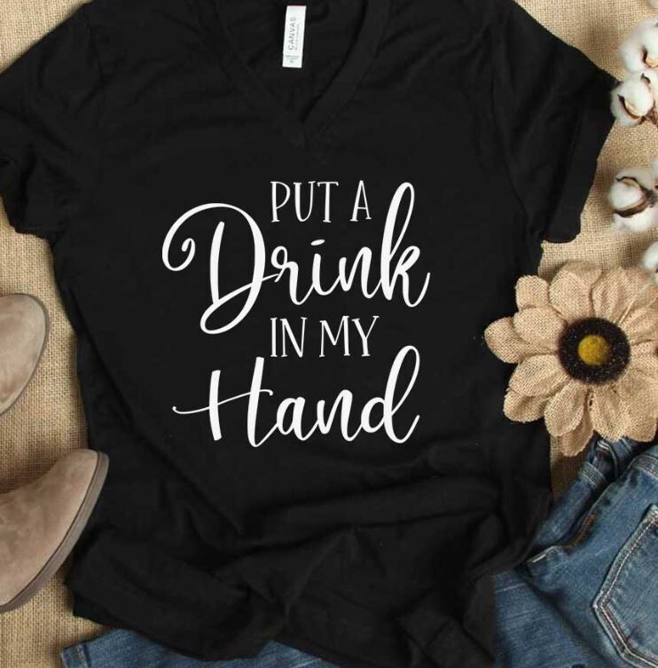 Drink In My Hand Tee -S