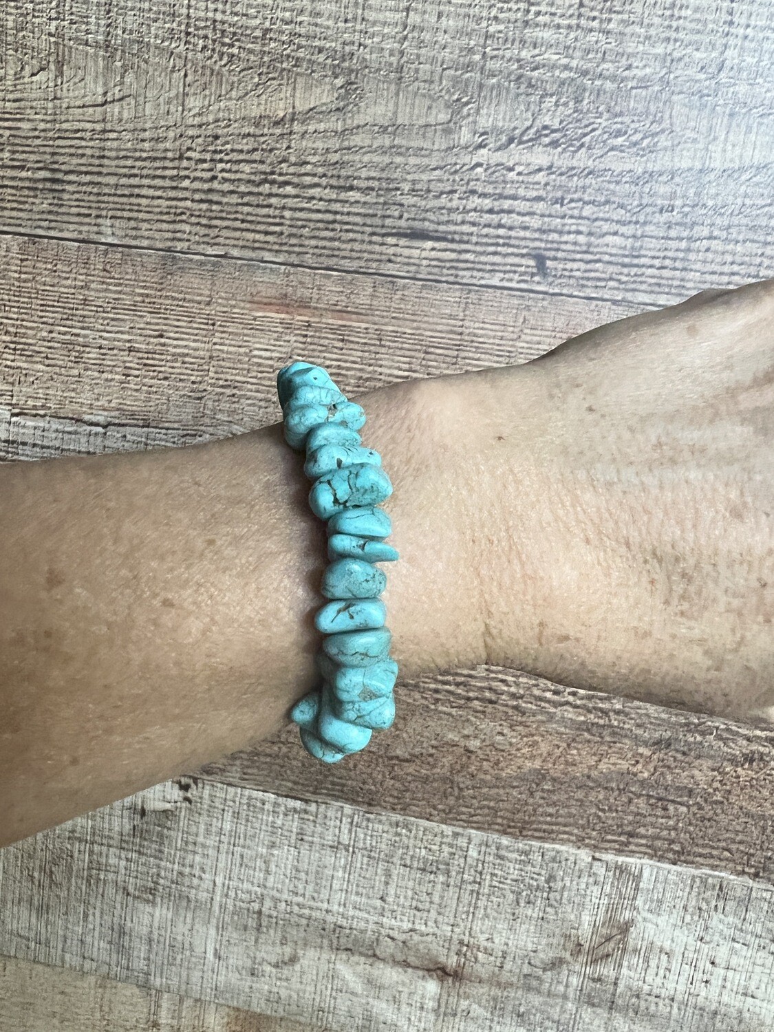 Chunky Turquoise Stretch Bracelet - Regular