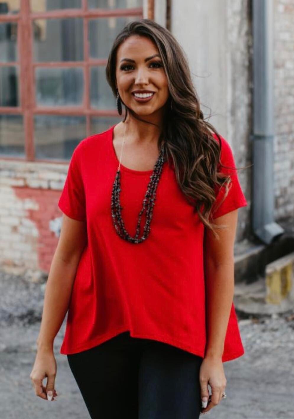 Red Essential Short Sleeve with Hi Lo Hem Top -L