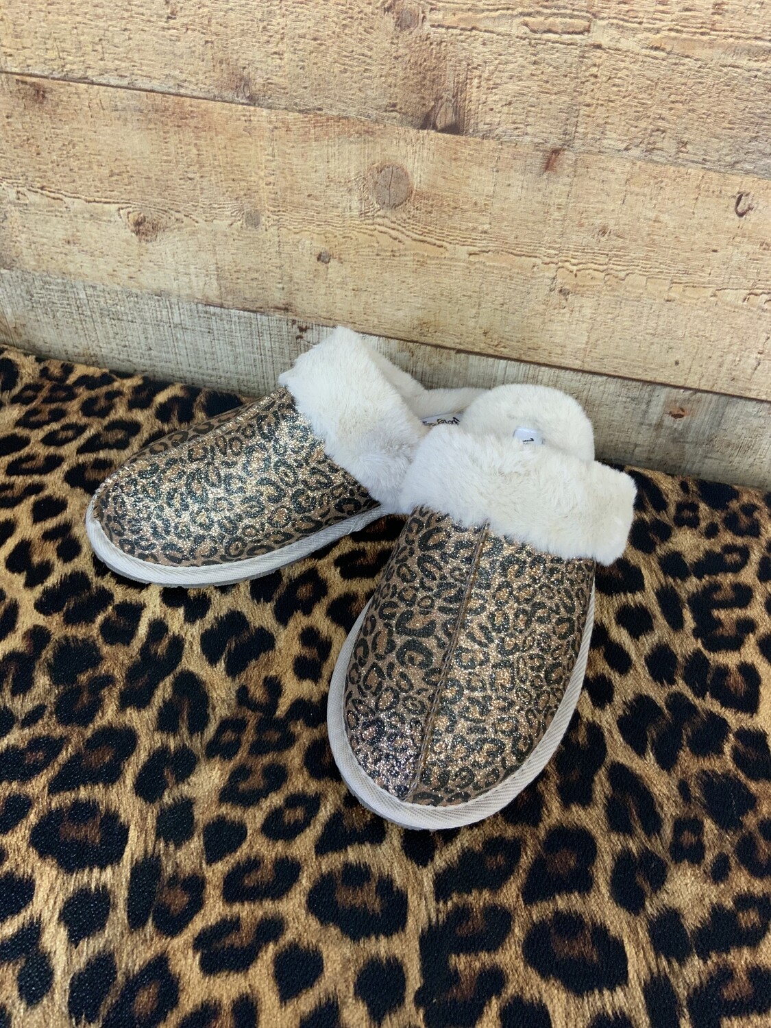 Leopard Foil Slippers 