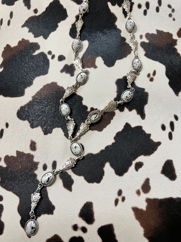 Fashion White Arrow Head Stone Lariat Necklace