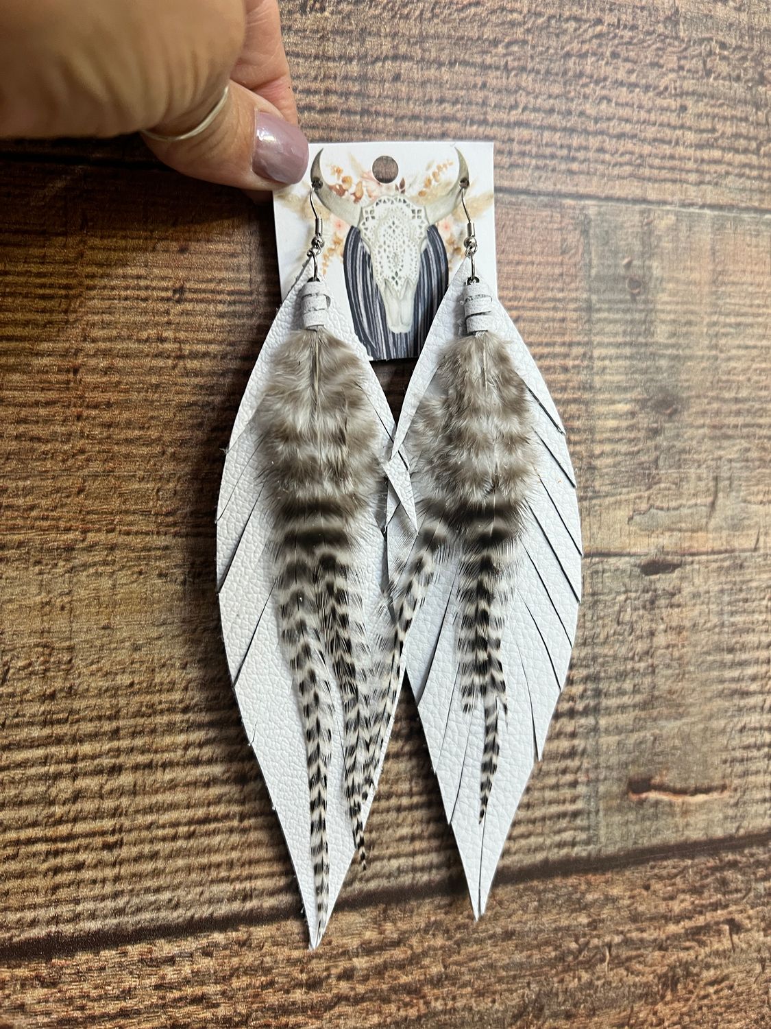 Clancy Feather Earrings | White - 6 inches