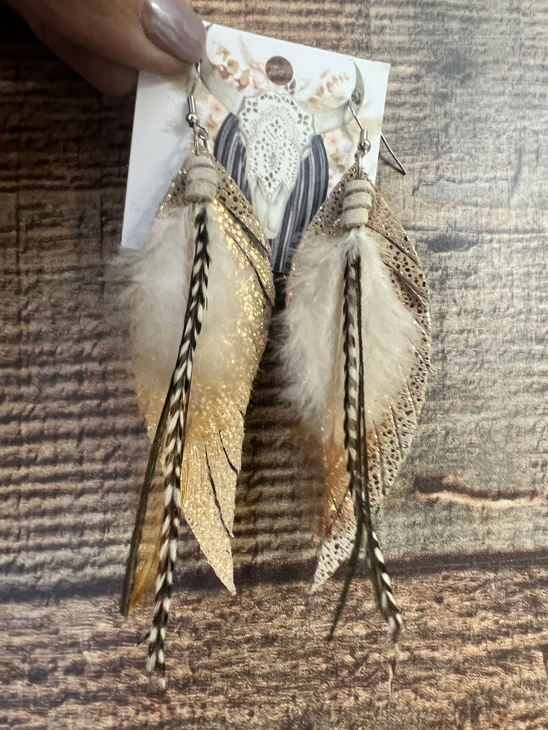 Round Up Feather Earrings | Rose Gold w/ Black &amp; White
