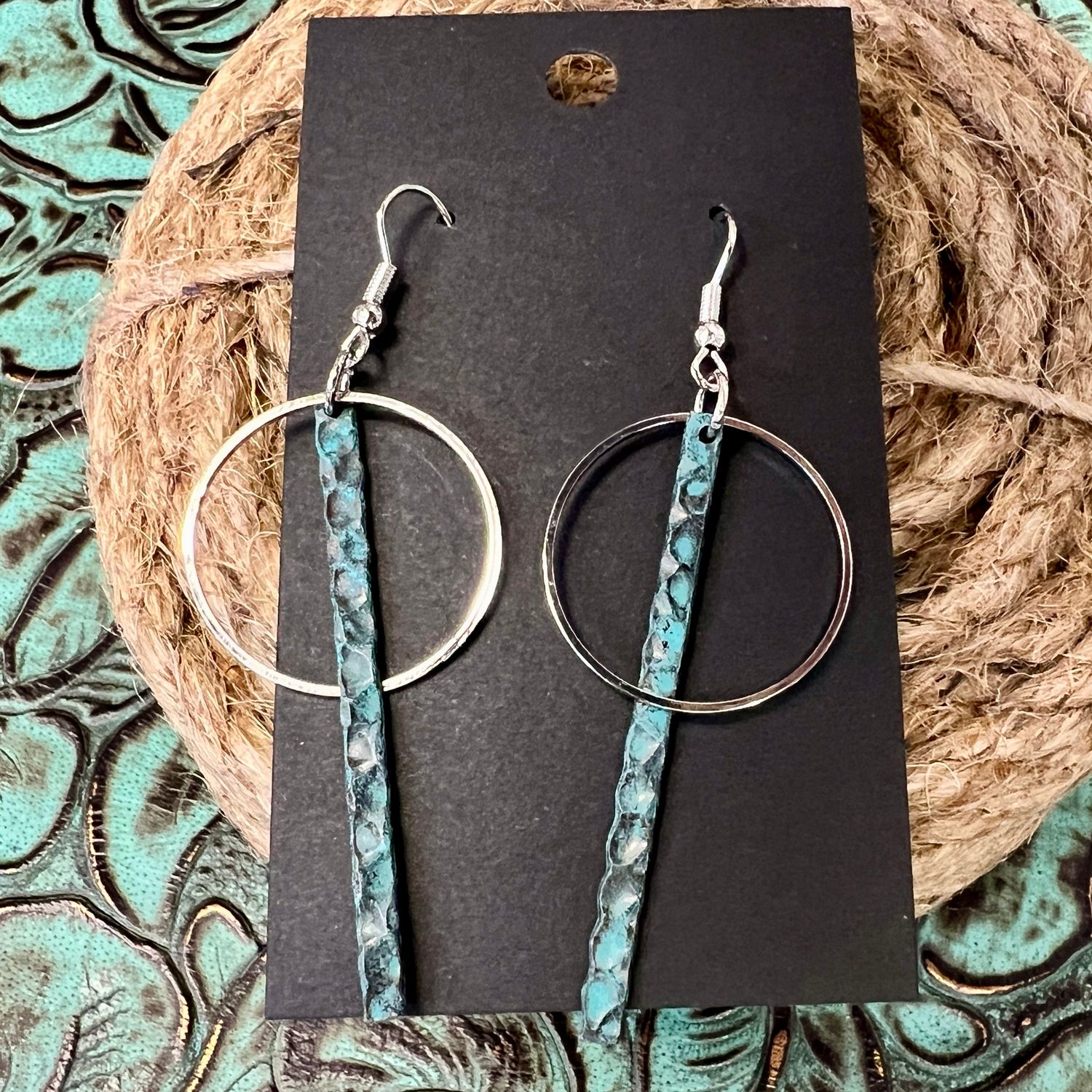 Patina Circle Bar Earrings 