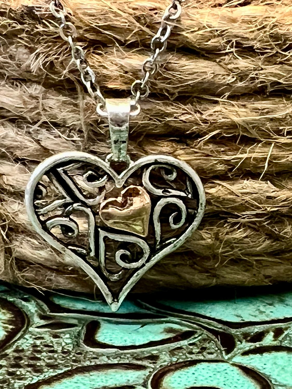 Heart Pendant Necklace 16&quot;