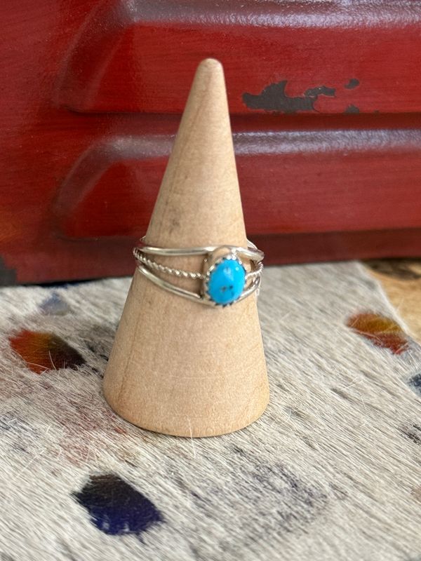 Sterling Silver &amp; Turquoise Stone Ring