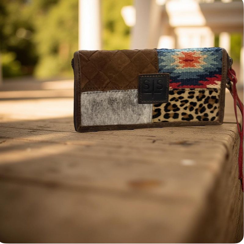 Chaynee Mountain Ladies Bifold