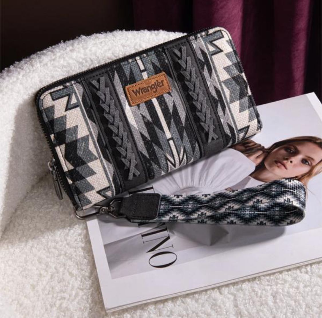 Wrangler Southwestern Gray Print Wallet