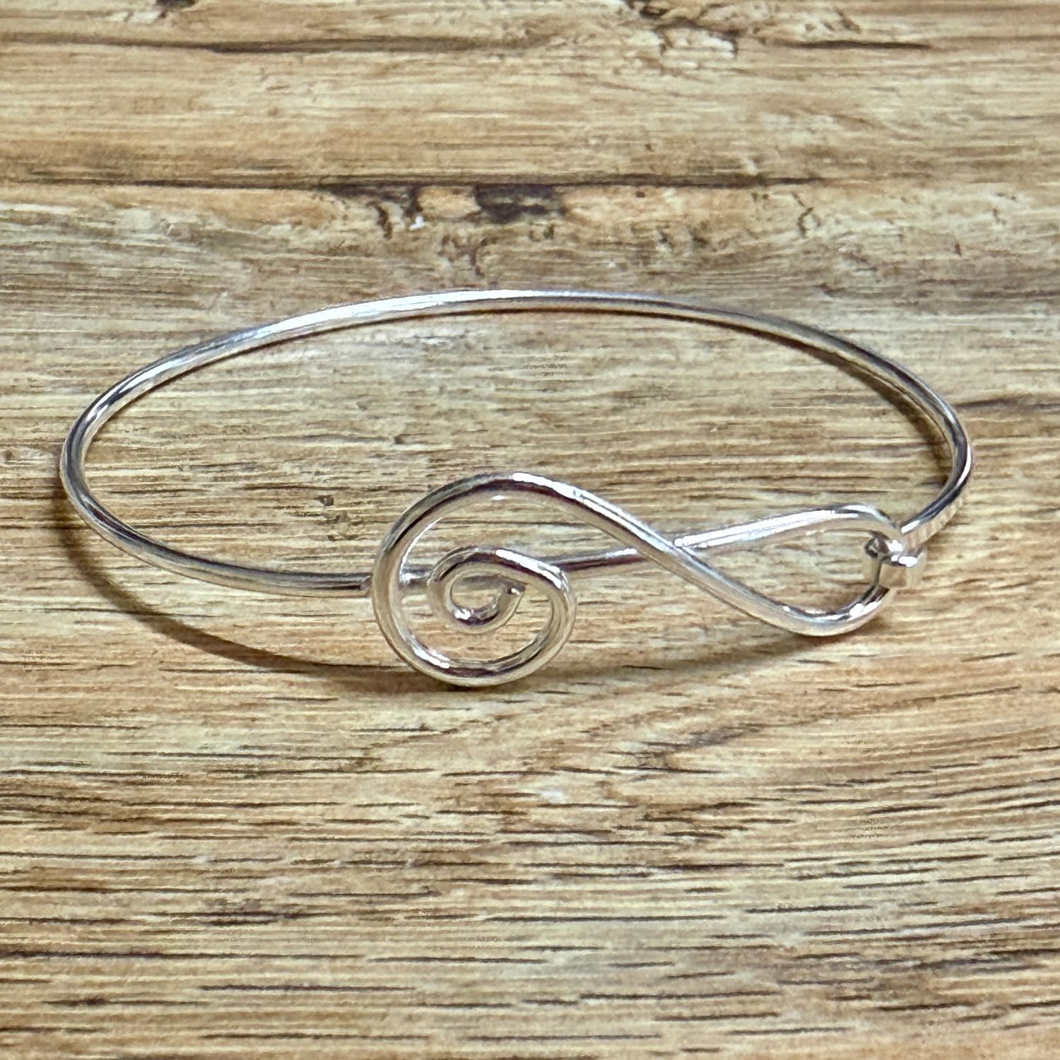 Swirl Latch Bangle Bracelet 9/16&quot; Wide Sterling Silver
