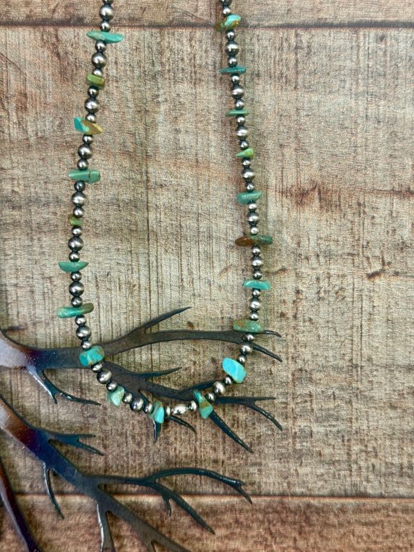 Green Turquoise Chunks &amp; Pearls Necklace 