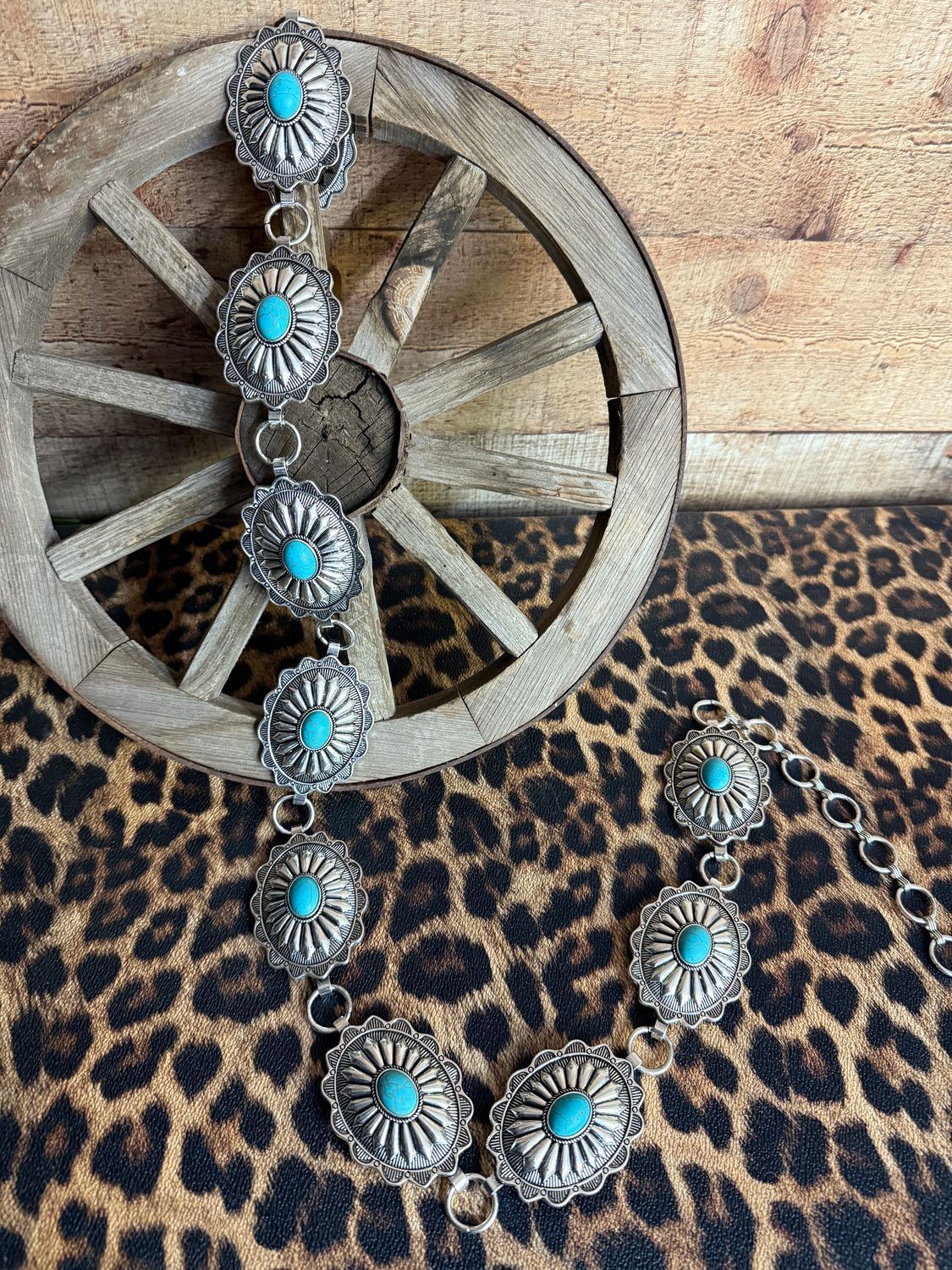 Oval Metal Chain Belt with Turquoise - L