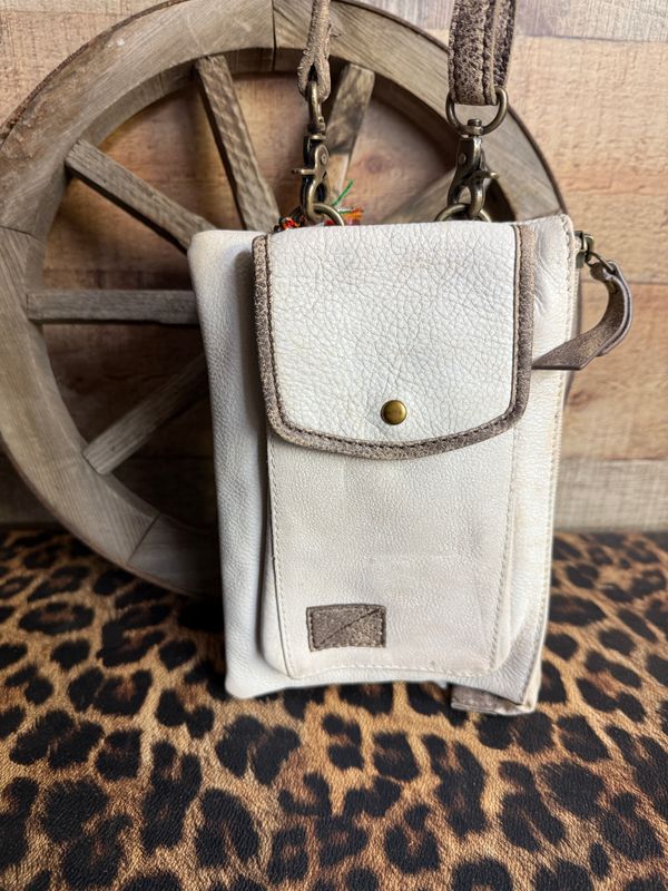 Leather Cell Phone Bag in Buttery Off White