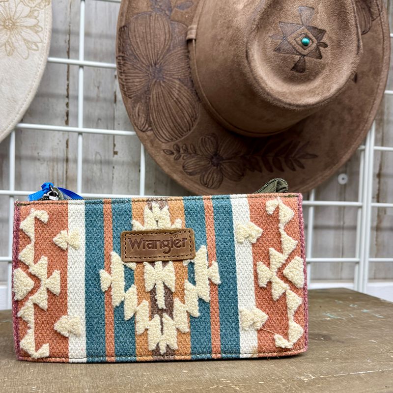 Wrangler Sherpa Aztec Clutch