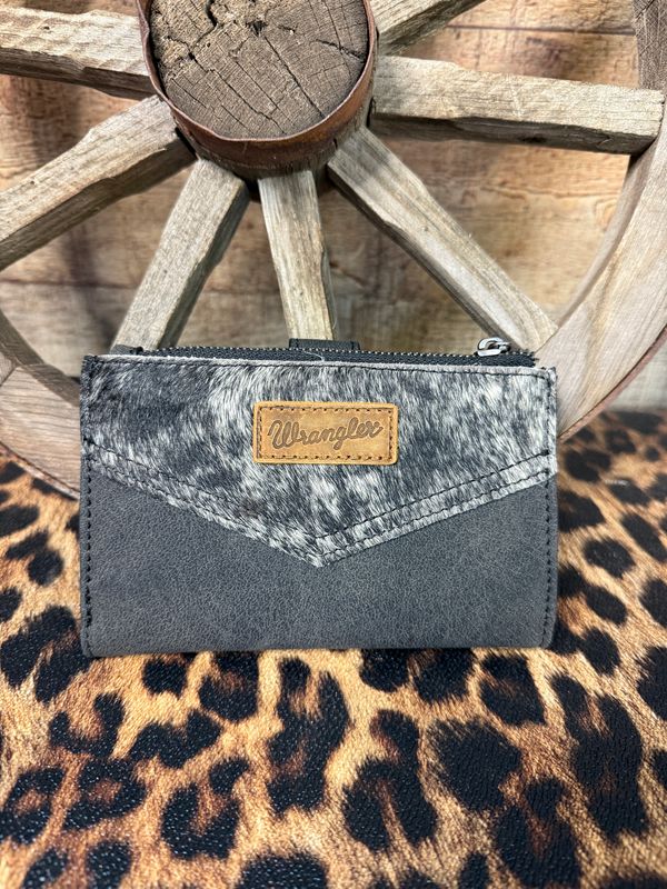 Wrangler Cowhide Bifold Wallet 