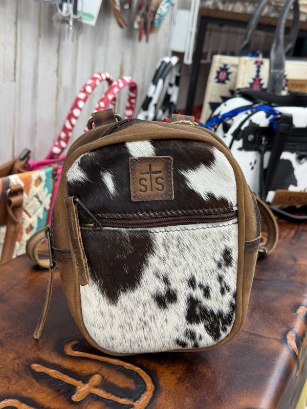 Cowhide Crossbody Phone Bag-Blkwhite