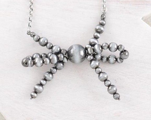 Pearl Bow Fashion Necklace
