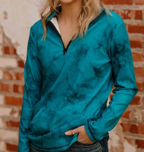 Turquoise Fade Pullover 
