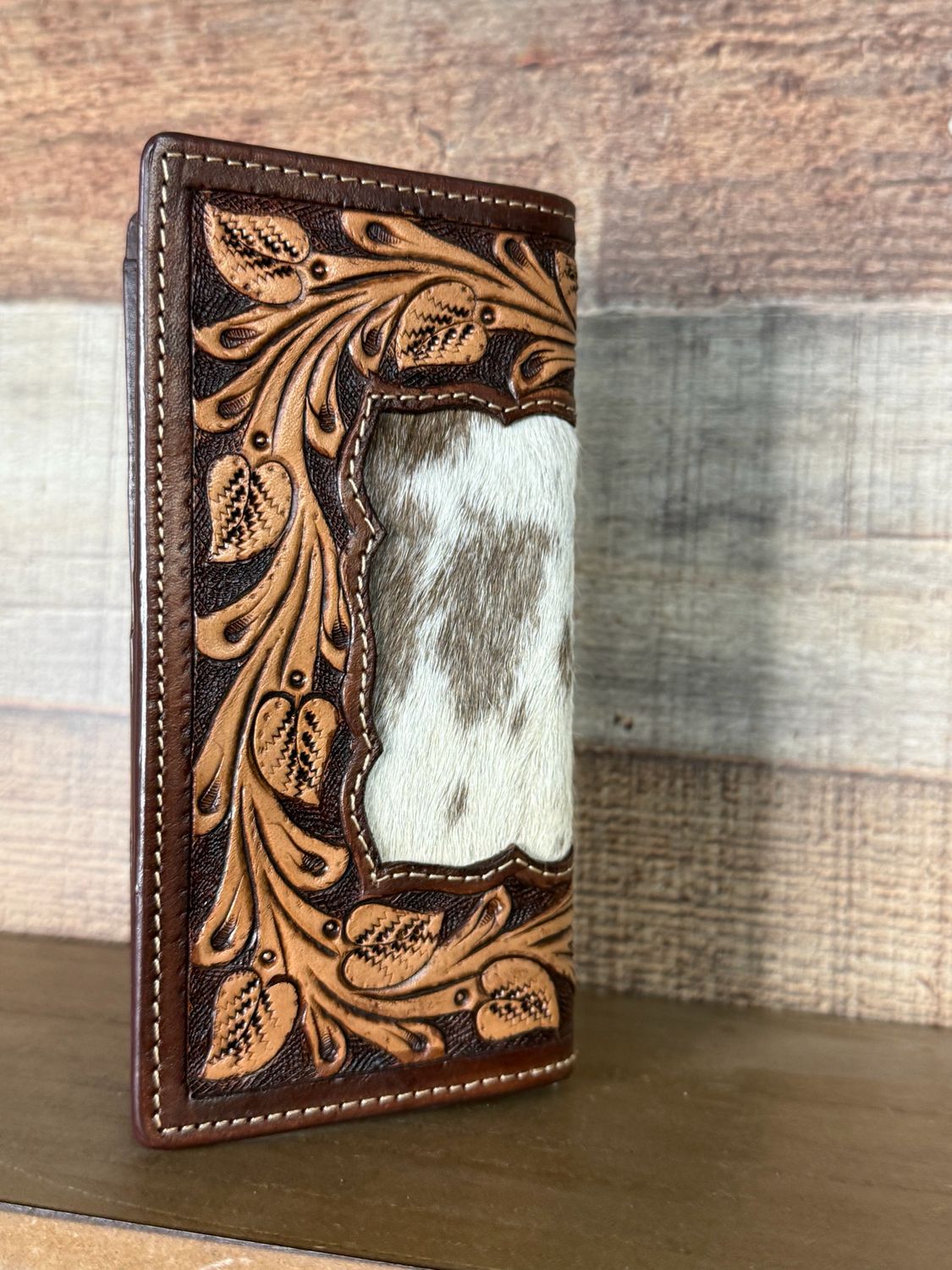 Cowhide &amp; Tooled Men’s Long Wallet