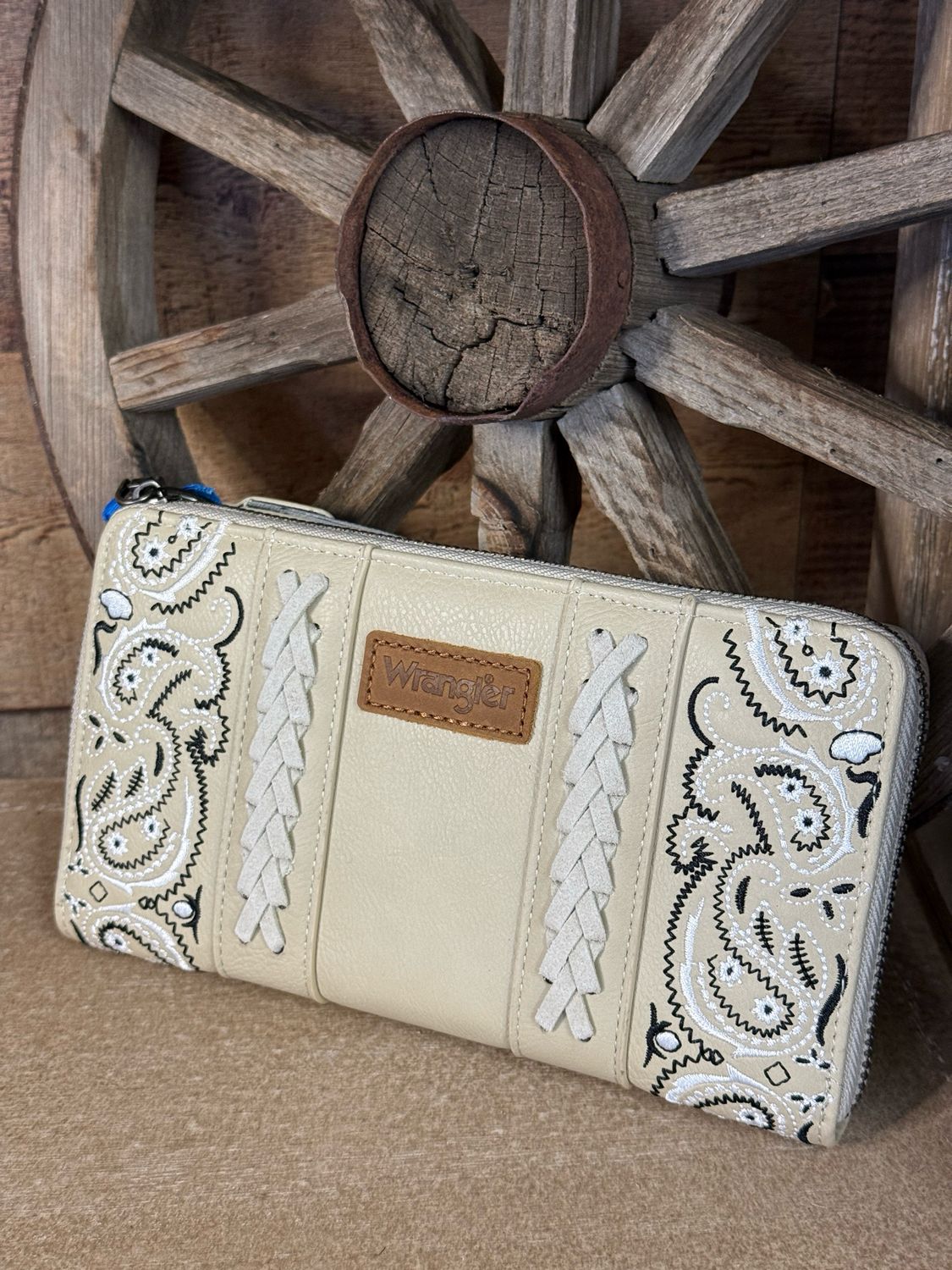 Wrangler Paisley Print Wallet -Tan