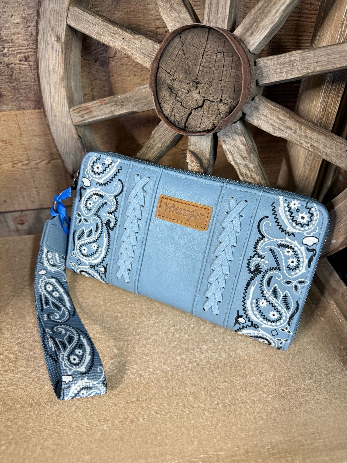 Wrangler Paisley Print Wallet -Jean