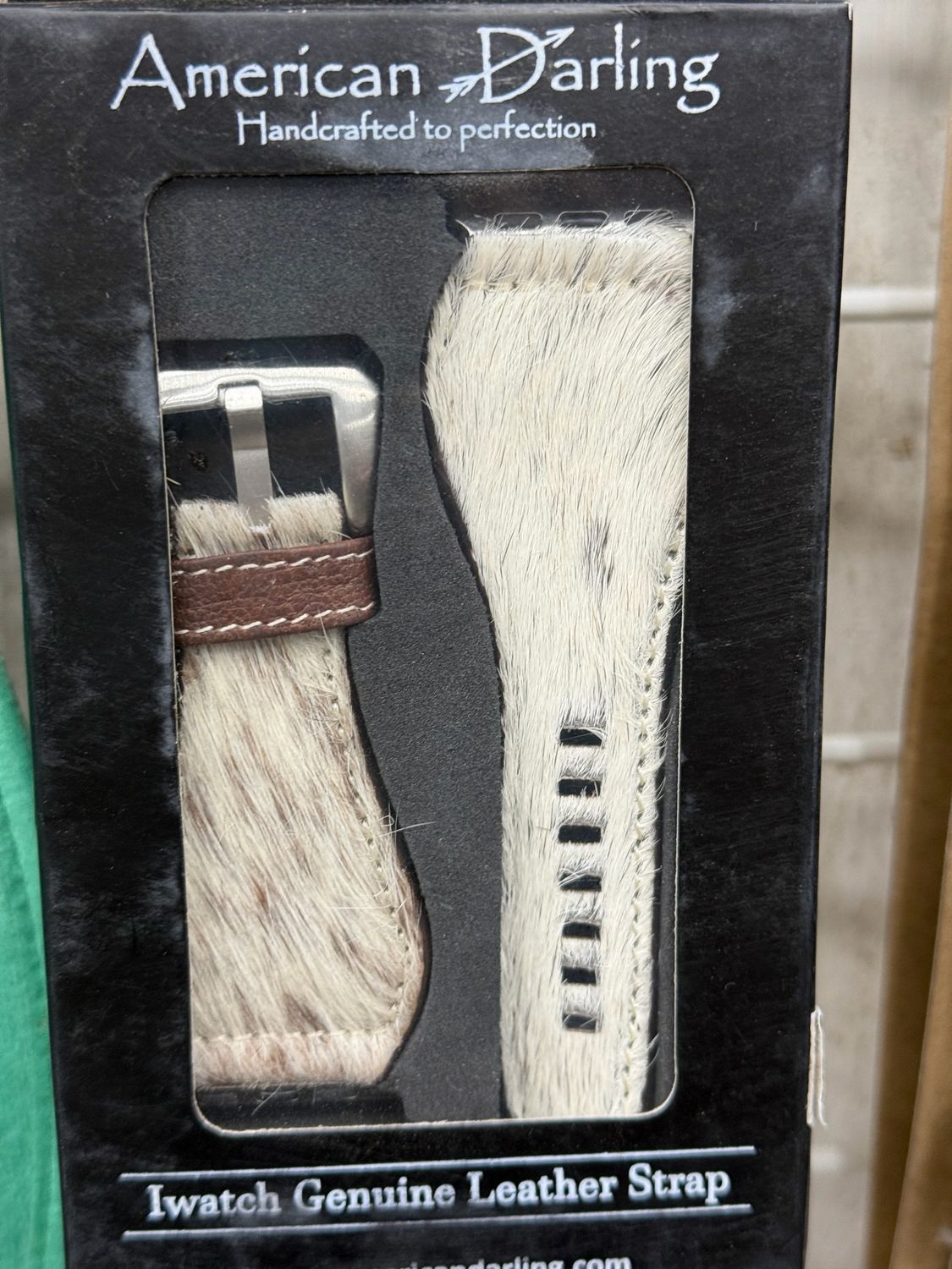 38/41 White Cowhide Apple Watch Band 