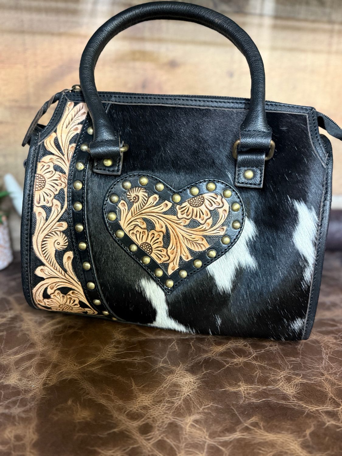 Medium Black Double Heart Cowhide Leather Western Bag