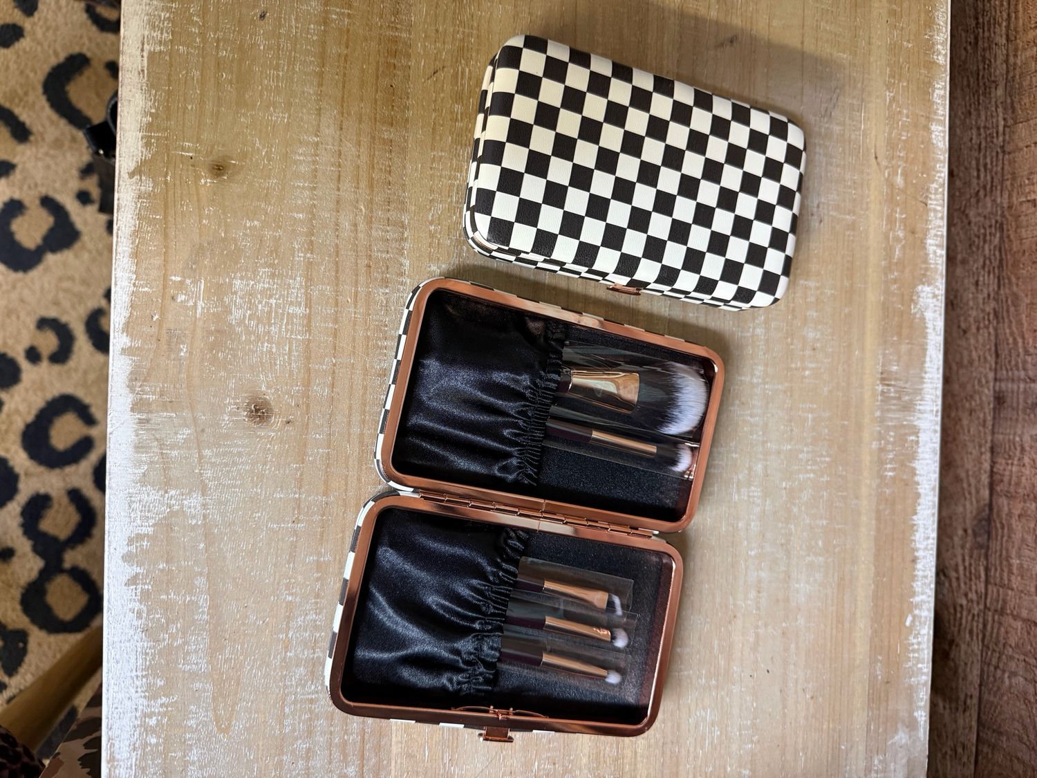 Checkered Makeup Brush Set
