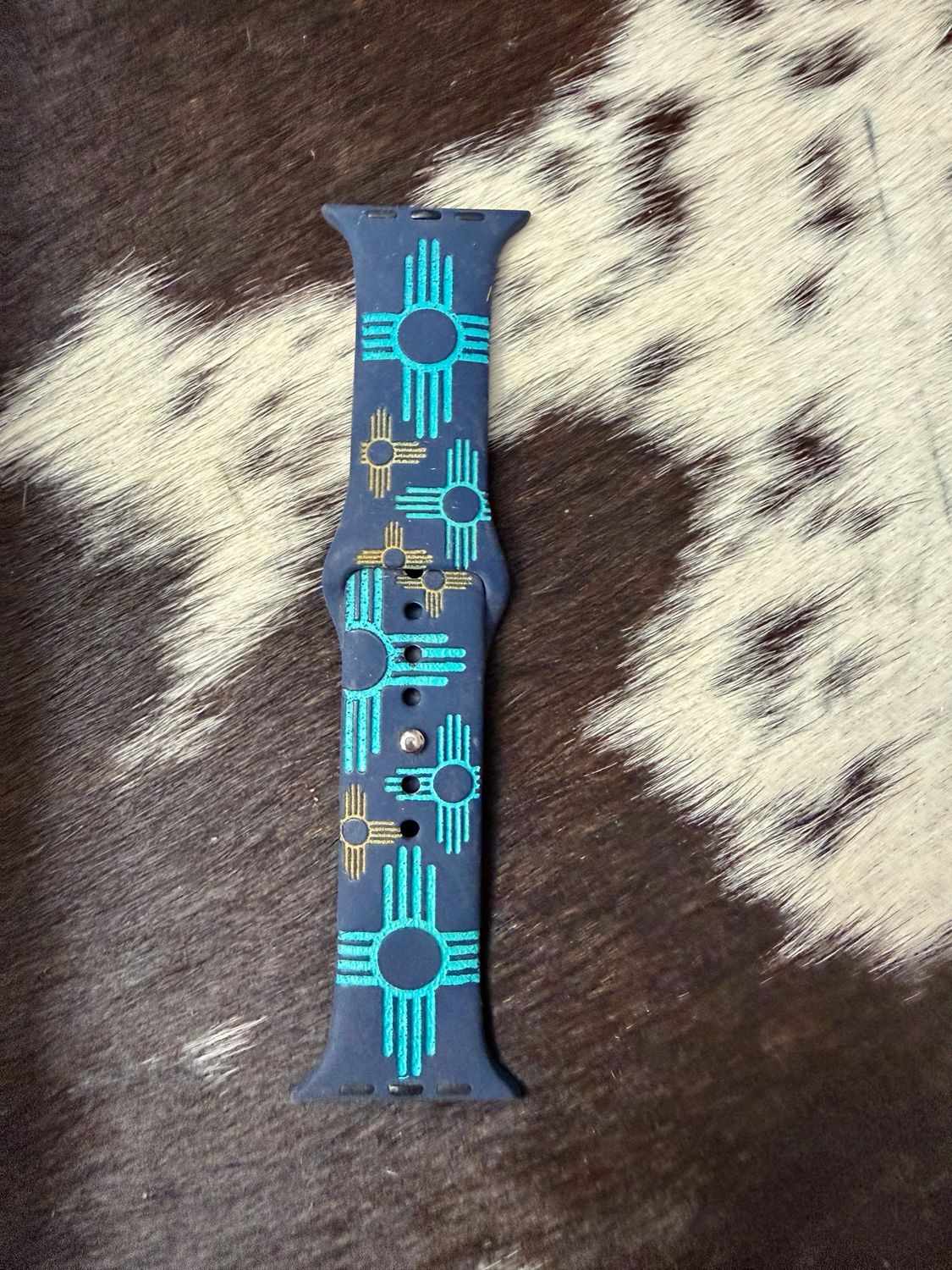 Turquoise Brown Zia’s Engraved Navy Silicone iwatchband 42-45