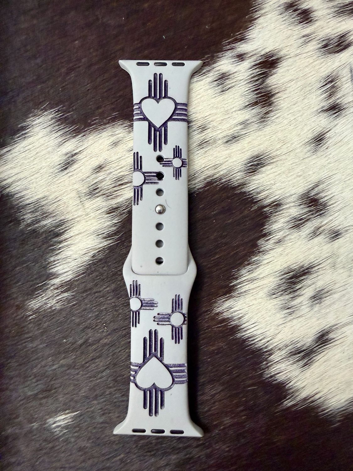 Purple Zia Heart Engraved Gray Silicone iwatchband 42-45