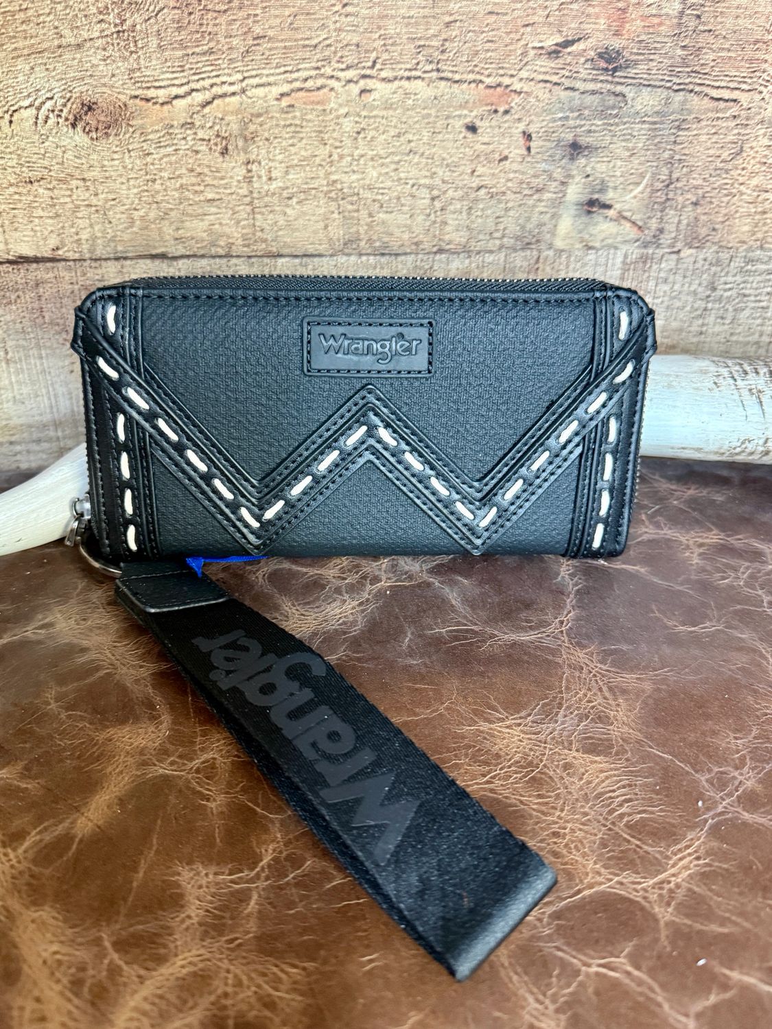 Black Chevron Wrangler RFID Wallet