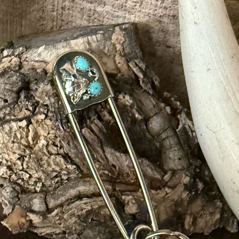 Safety Pin Keychain Turquoise Leaf