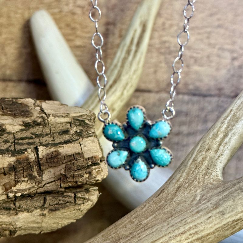 Turquoise Cluster Nicklace