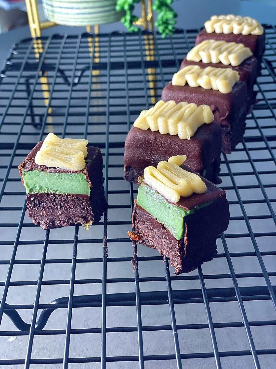Mint brownie fudge chocolate bars