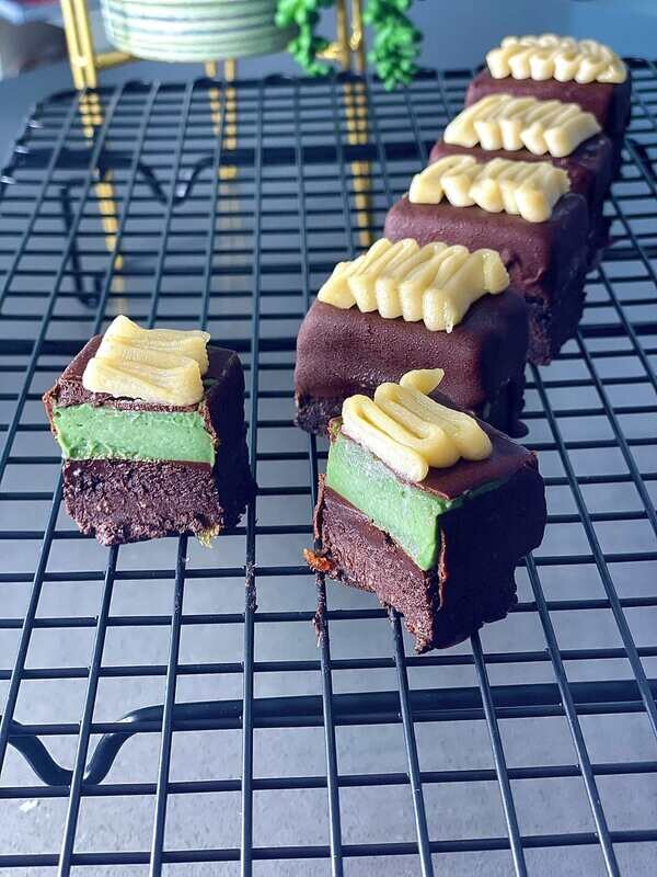 Mint brownie fudge chocolate bars