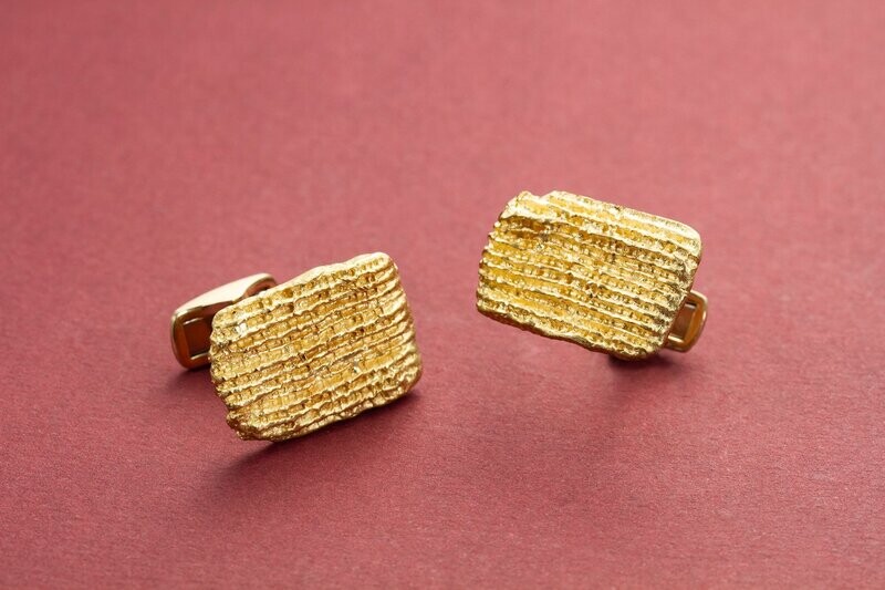 LIMITED EDITION CUFFLINKS