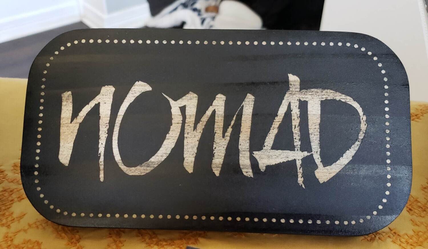 Nomad Bookshelf Sign