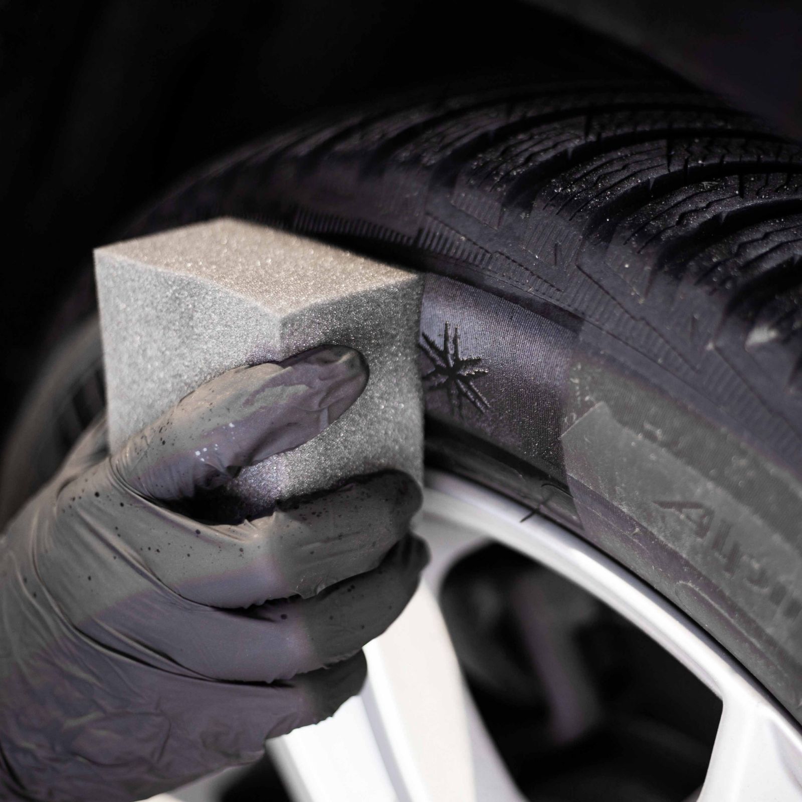 CARTEC Essentials Bumper & Tyre Care 500ml