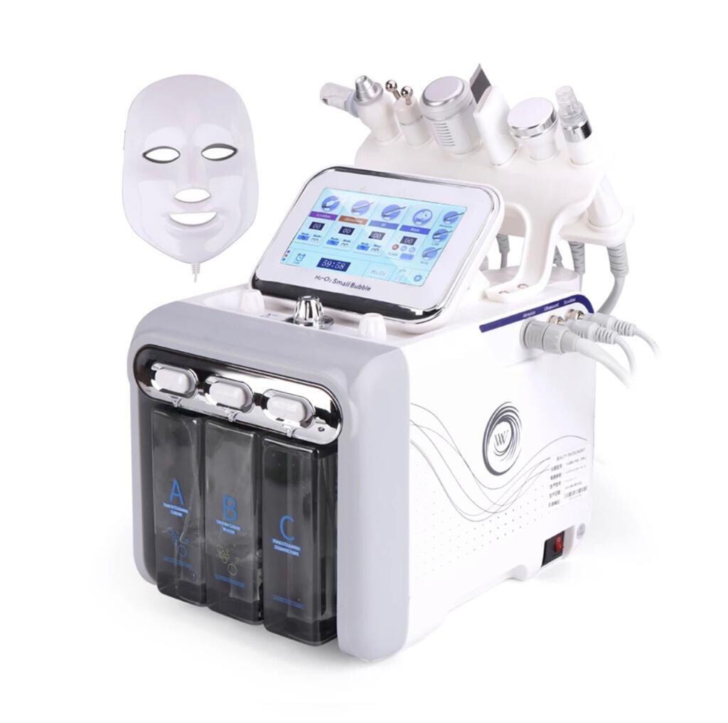 HydraGlow Facial 7