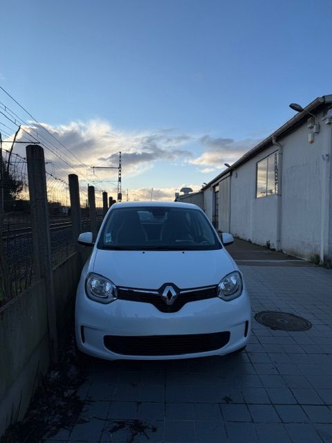 TWINGO III ZEN SCE 75-20