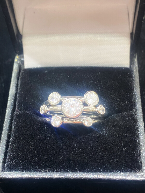 Boodle Style Ring