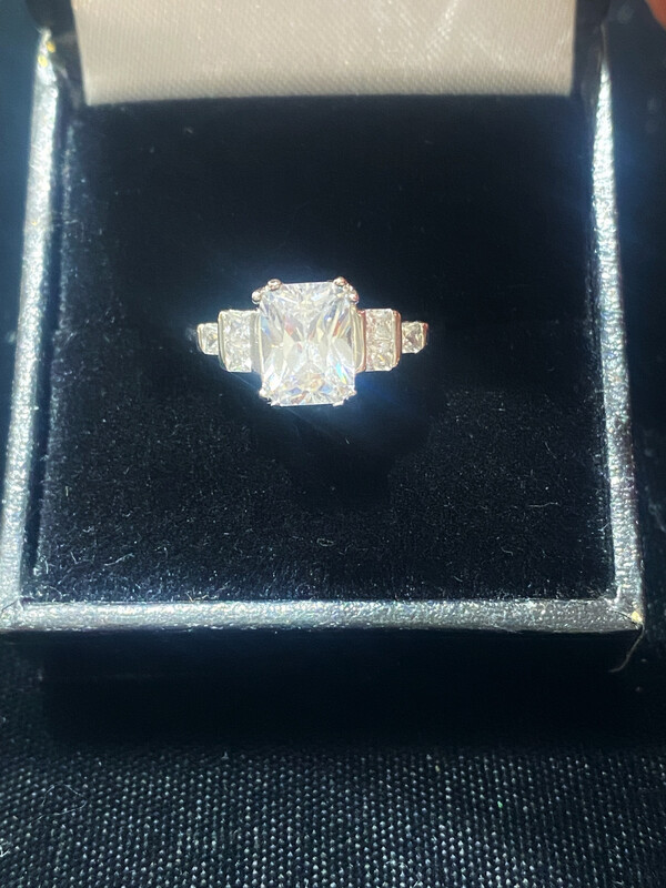 Emerald Cut With Stepped Shoulders Emerald Cut With Stepped Shoulders