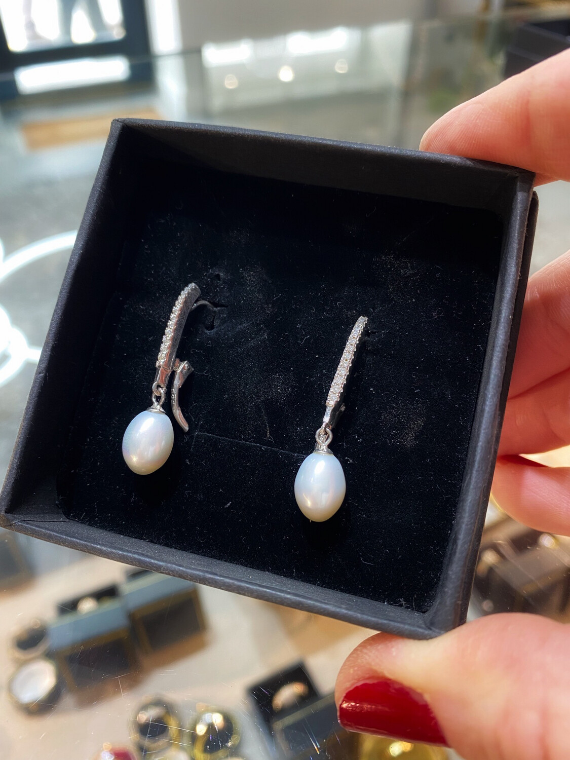 Pearl Drop Earrings