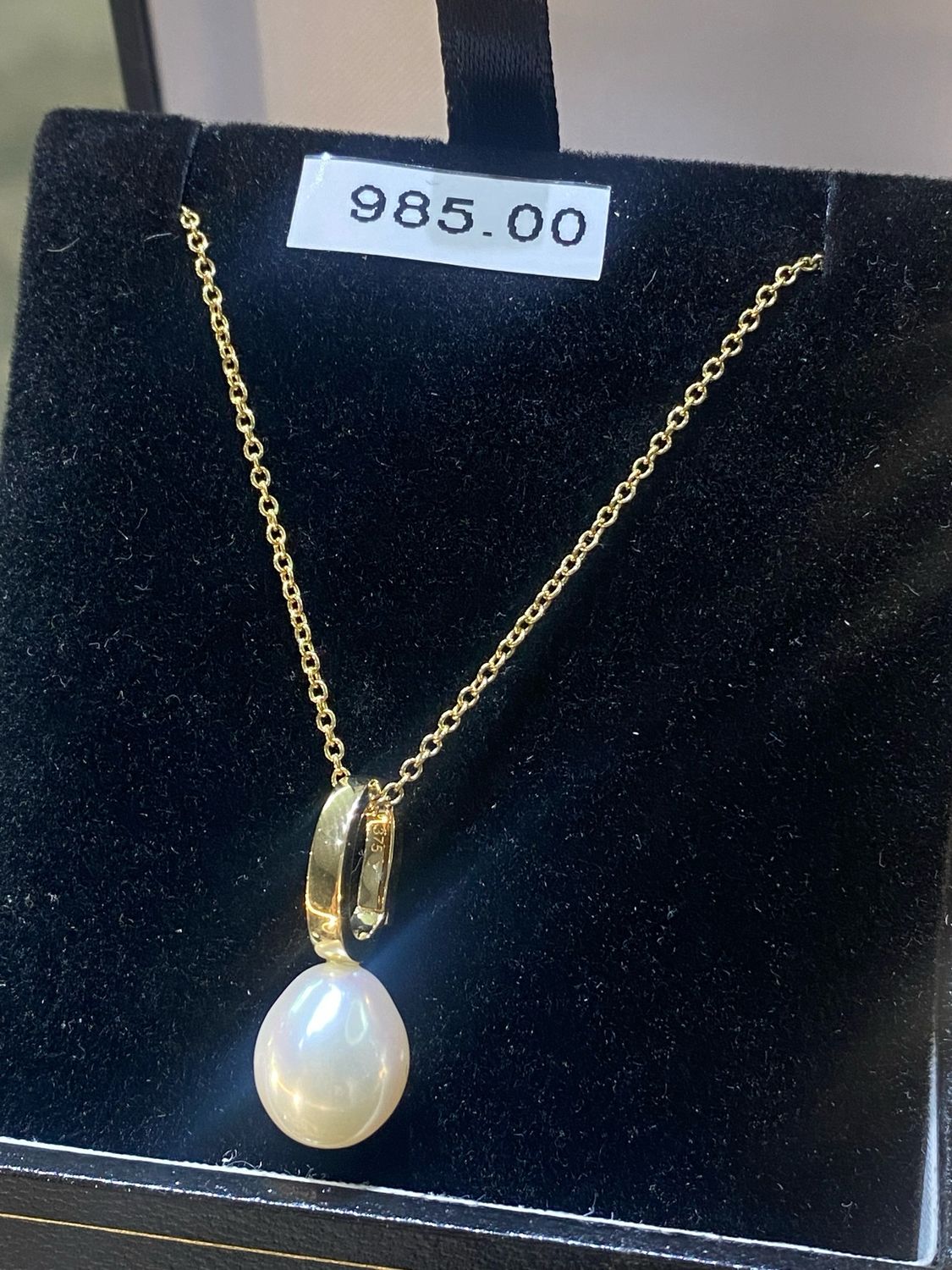 Pearl Drop Necklace