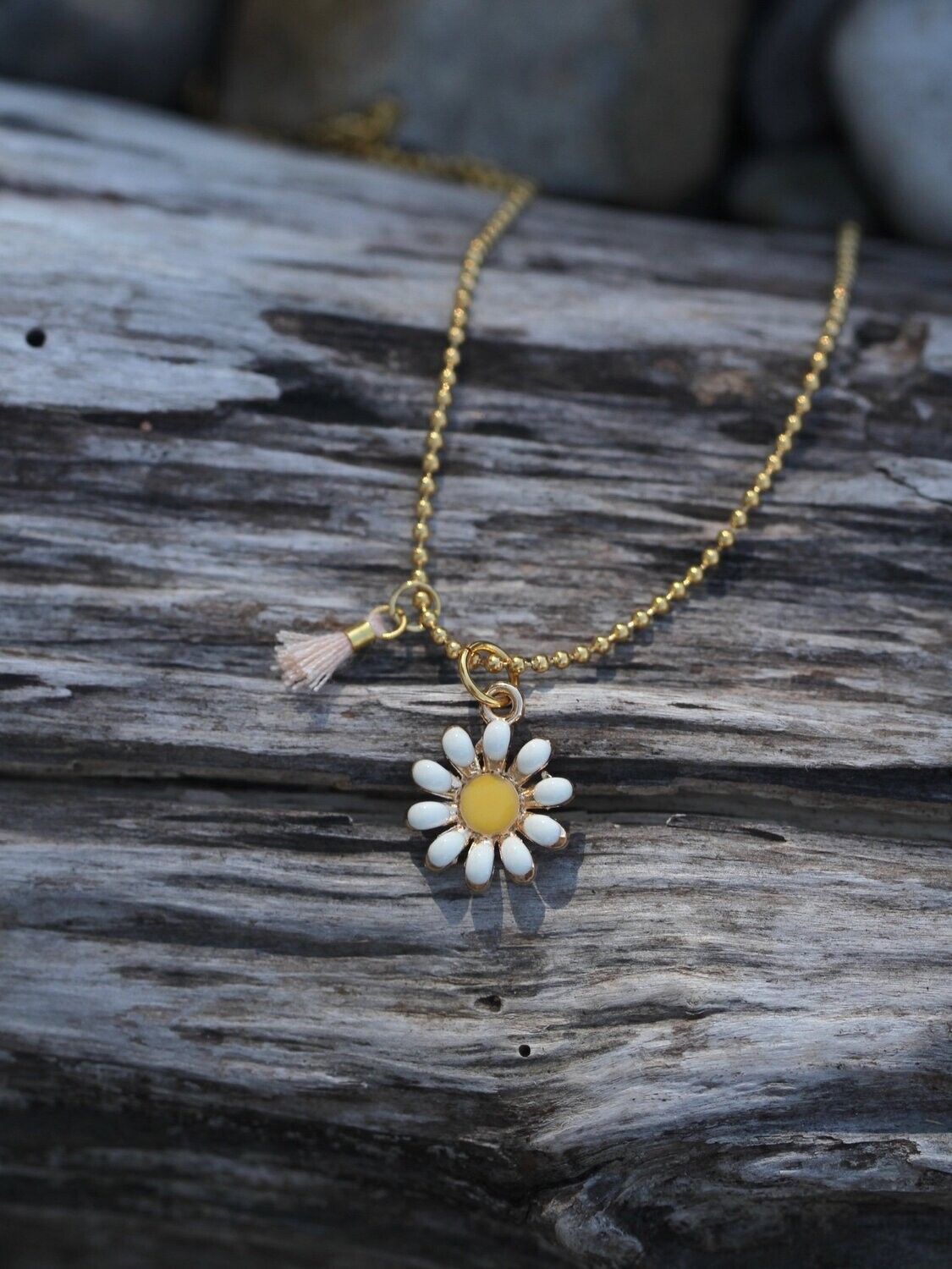 DAISY necklace I